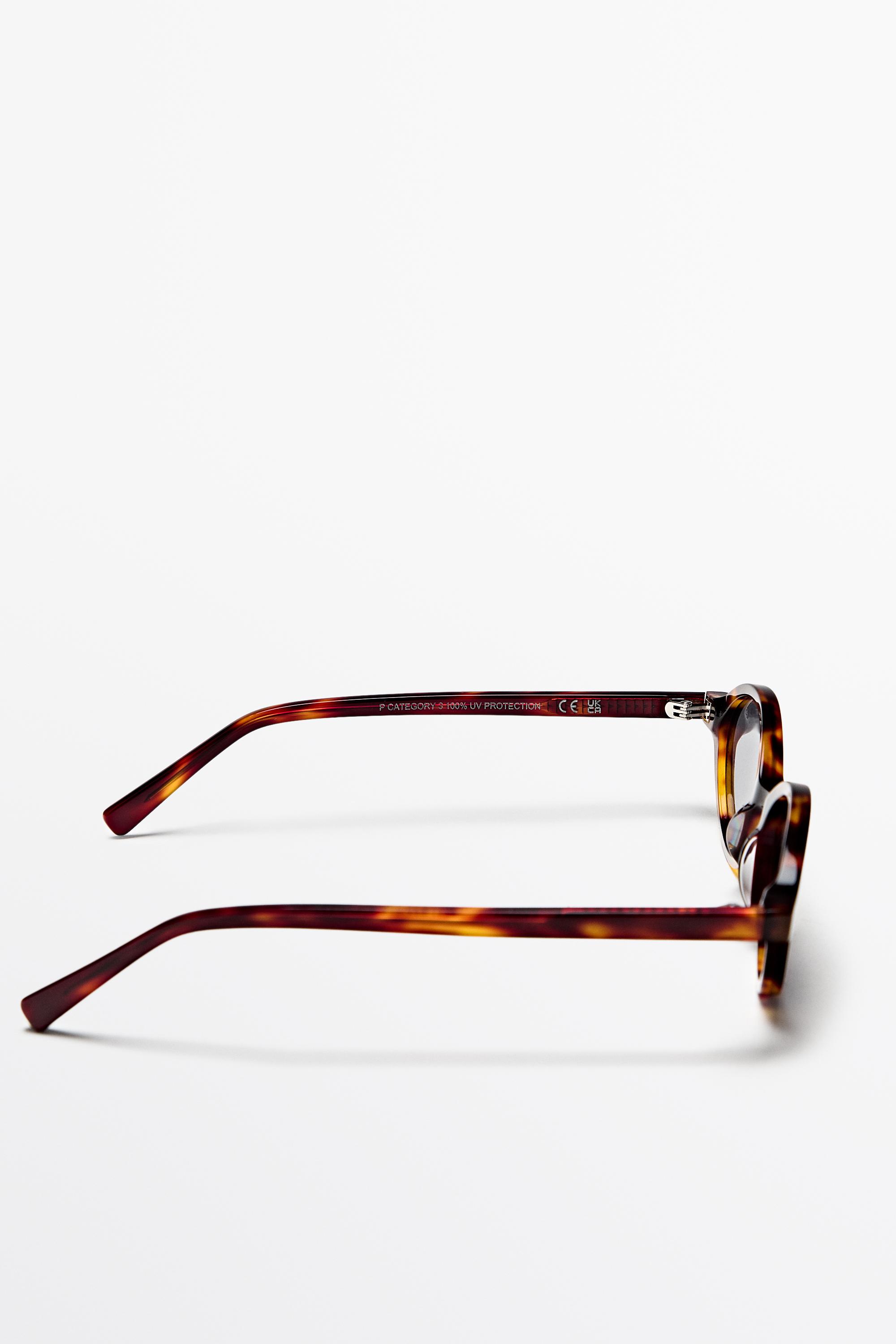 Lunettes de soleil ovales